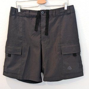 Men's Nike ACG Hiking Camping Cargo Shorts Size M